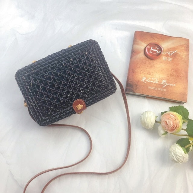 Bali Handmade Woven Rattan Bag - Round Straw Shoulder Bag Women - Summer Crossbody Bag - Boho Beach Circle Bag Zagiz