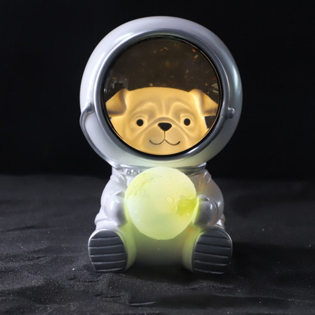 Spaceman Night Light Creative Cute Pet Astronaut Lamps Led Night Light for kids bedroom Zagiz