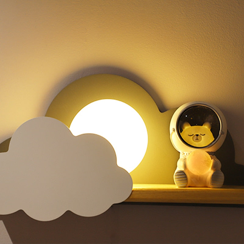 Spaceman Night Light Creative Cute Pet Astronaut Lamps Led Night Light for kids bedroom Zagiz