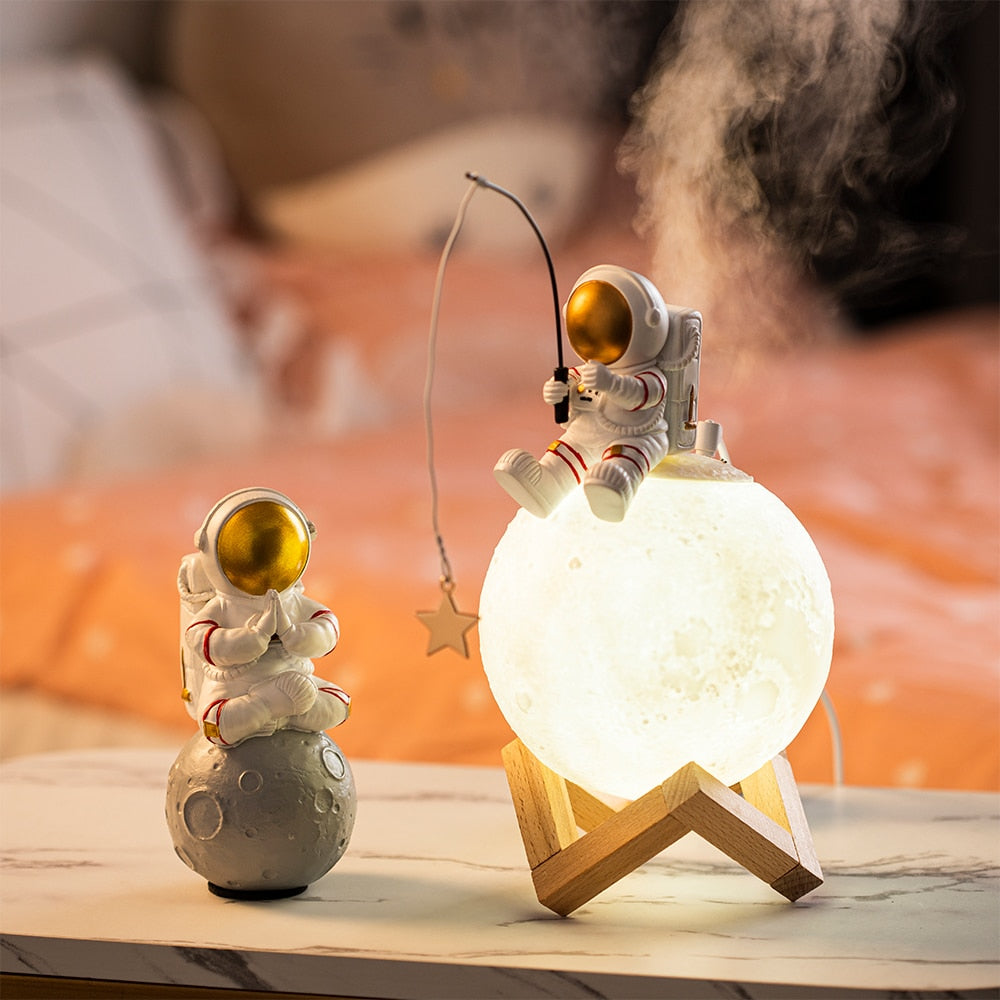 Astronaut Night Light Humidifier Zagiz