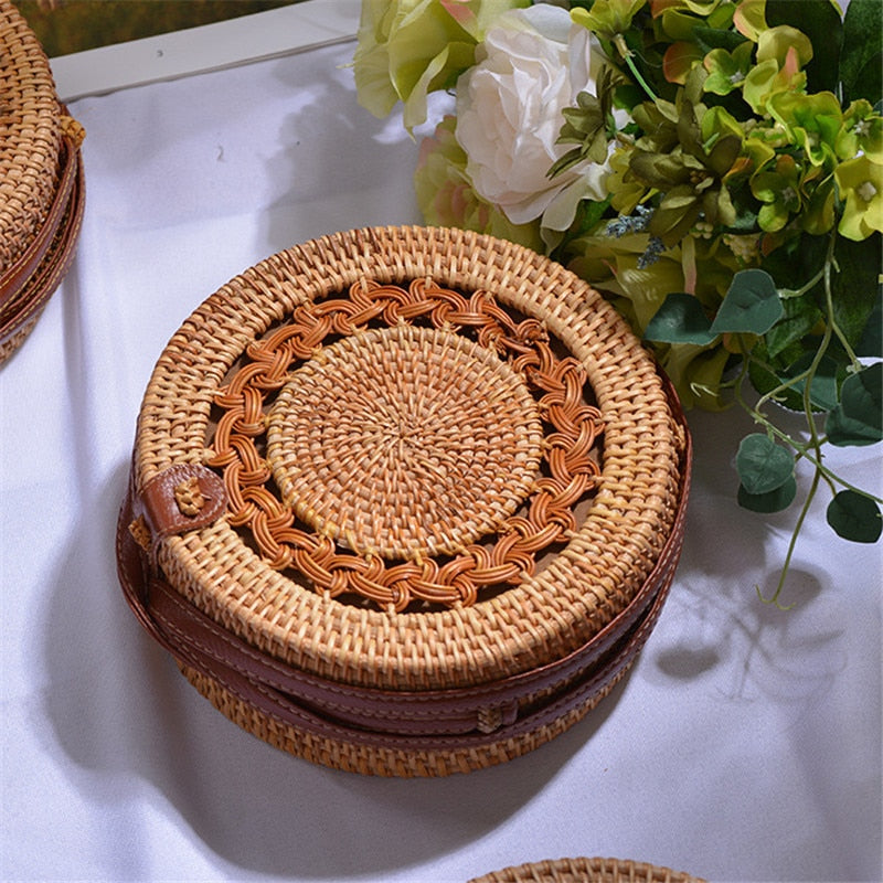 Bali Handmade Woven Rattan Bag - Round Straw Shoulder Bag Women - Summer Crossbody Bag - Boho Beach Circle Bag Zagiz