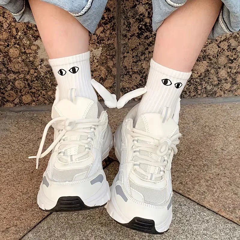 Couple's Magnetic Toe-Link Socks - Playful Cartoon Design, Breathable Mid-Calf Socks for Gifts Zagiz