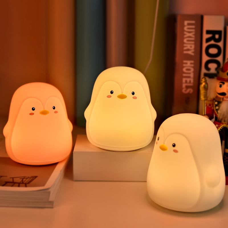 Penguin Silicone Touch Sensor LED Night Light USB Rechargeable