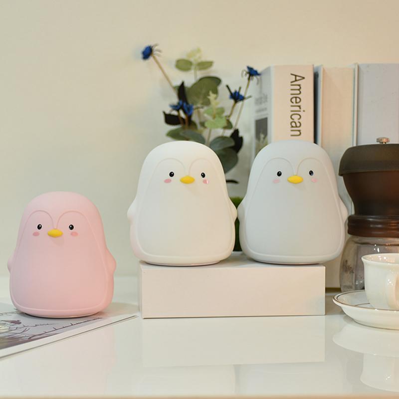 Penguin Silicone Touch Sensor LED Night Light USB Rechargeable